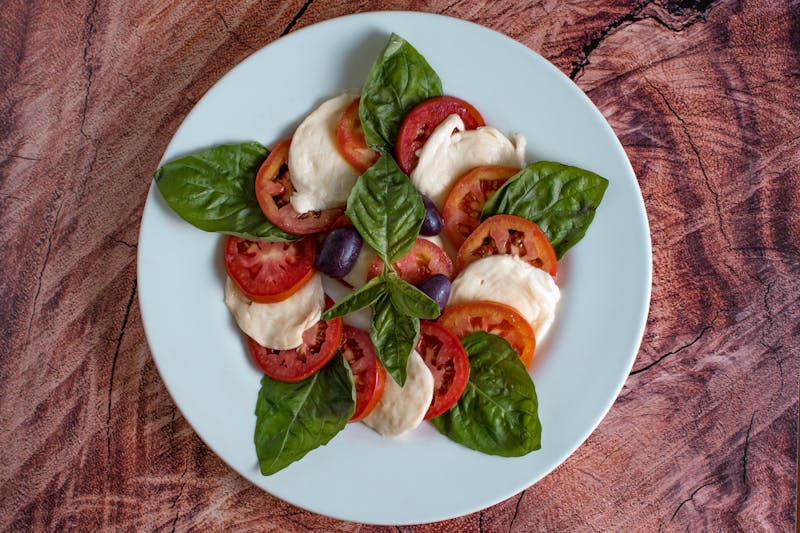 Caprese salad with fresh mozzarella and tomatoes